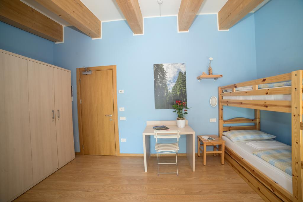 Hostel L'Ost - Ostello Di Grumes Екстер'єр фото