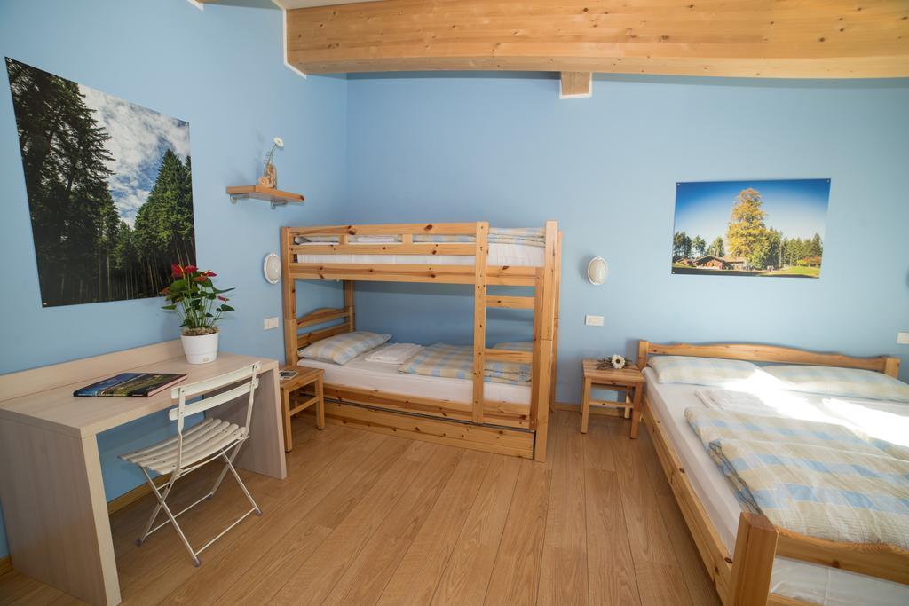 Hostel L'Ost - Ostello Di Grumes Екстер'єр фото