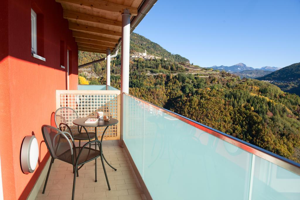Hostel L'Ost - Ostello Di Grumes Екстер'єр фото
