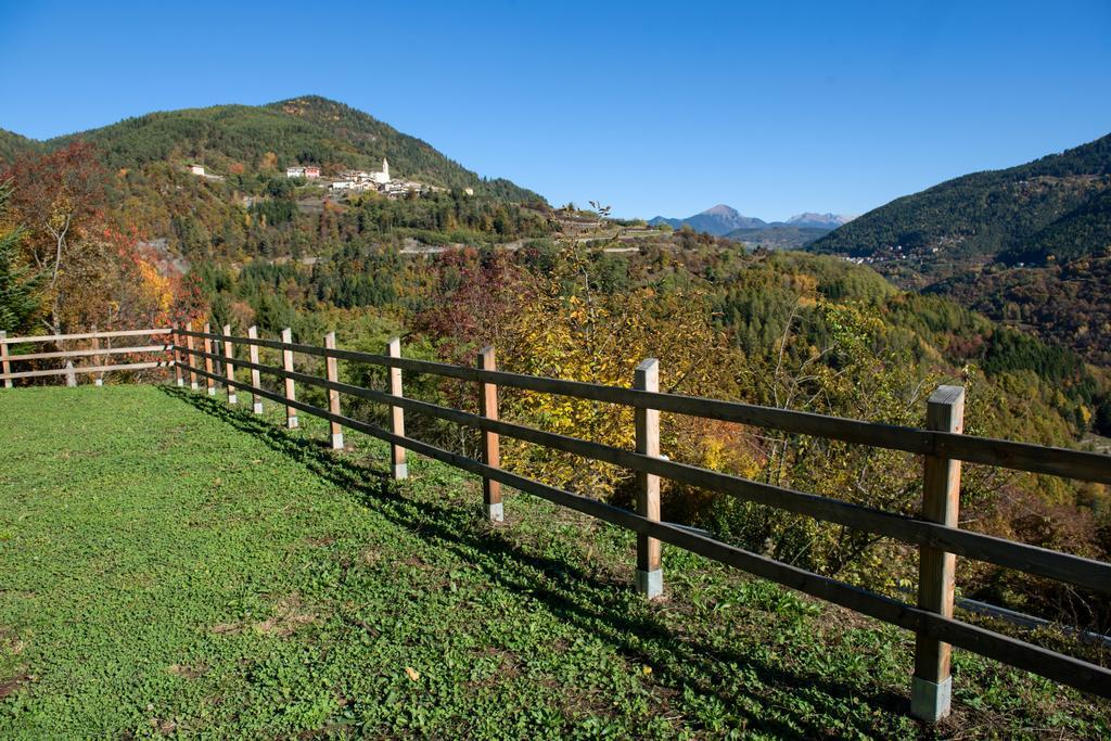 Hostel L'Ost - Ostello Di Grumes Екстер'єр фото